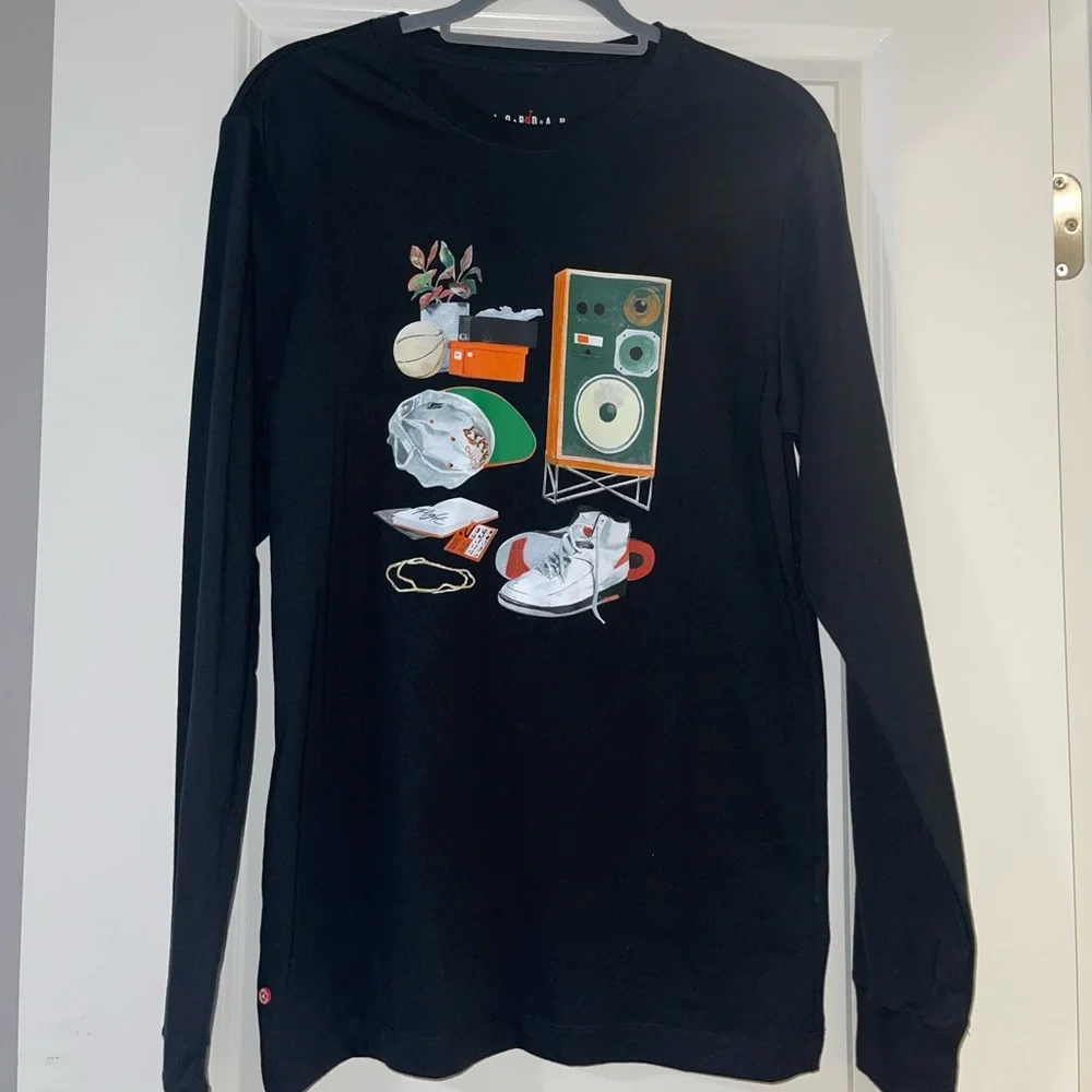 Air Jordan artist series long sleeve tee 🏀🎨 - Picture 2 of 5